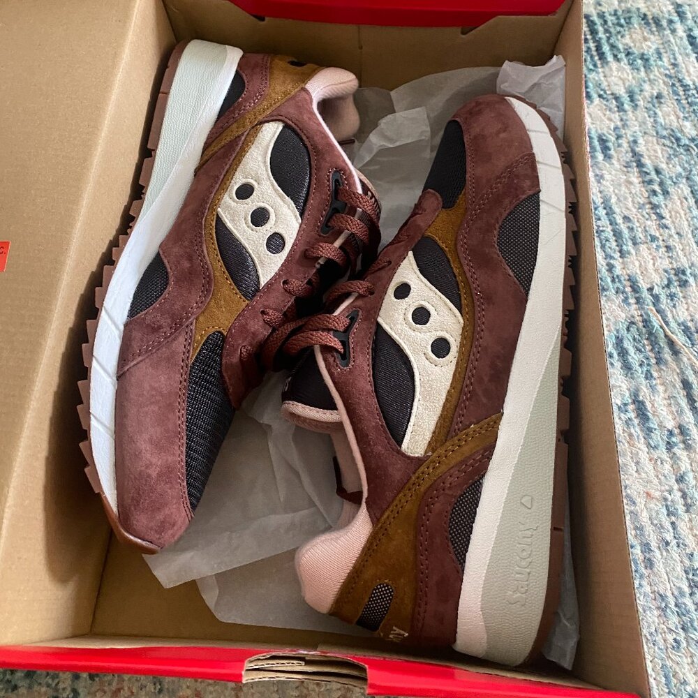 Brand New Saucony Shadow 6000 - Size 12